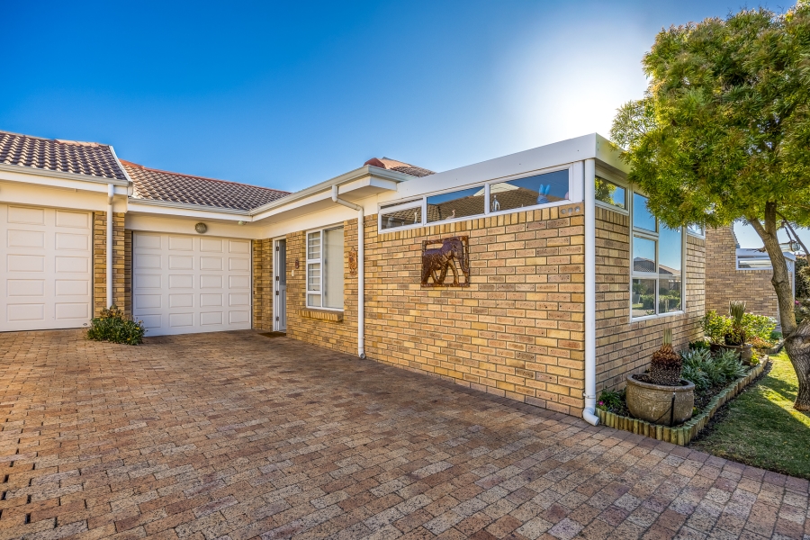 2 Bedroom Property for Sale in Sonstraal Heights Western Cape